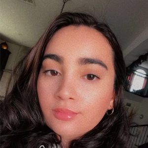 Meet your Posher, Angelica